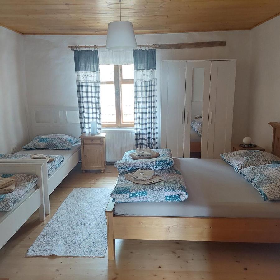 Apartmany U Tri Slunci Hroubovice Eksteriør billede